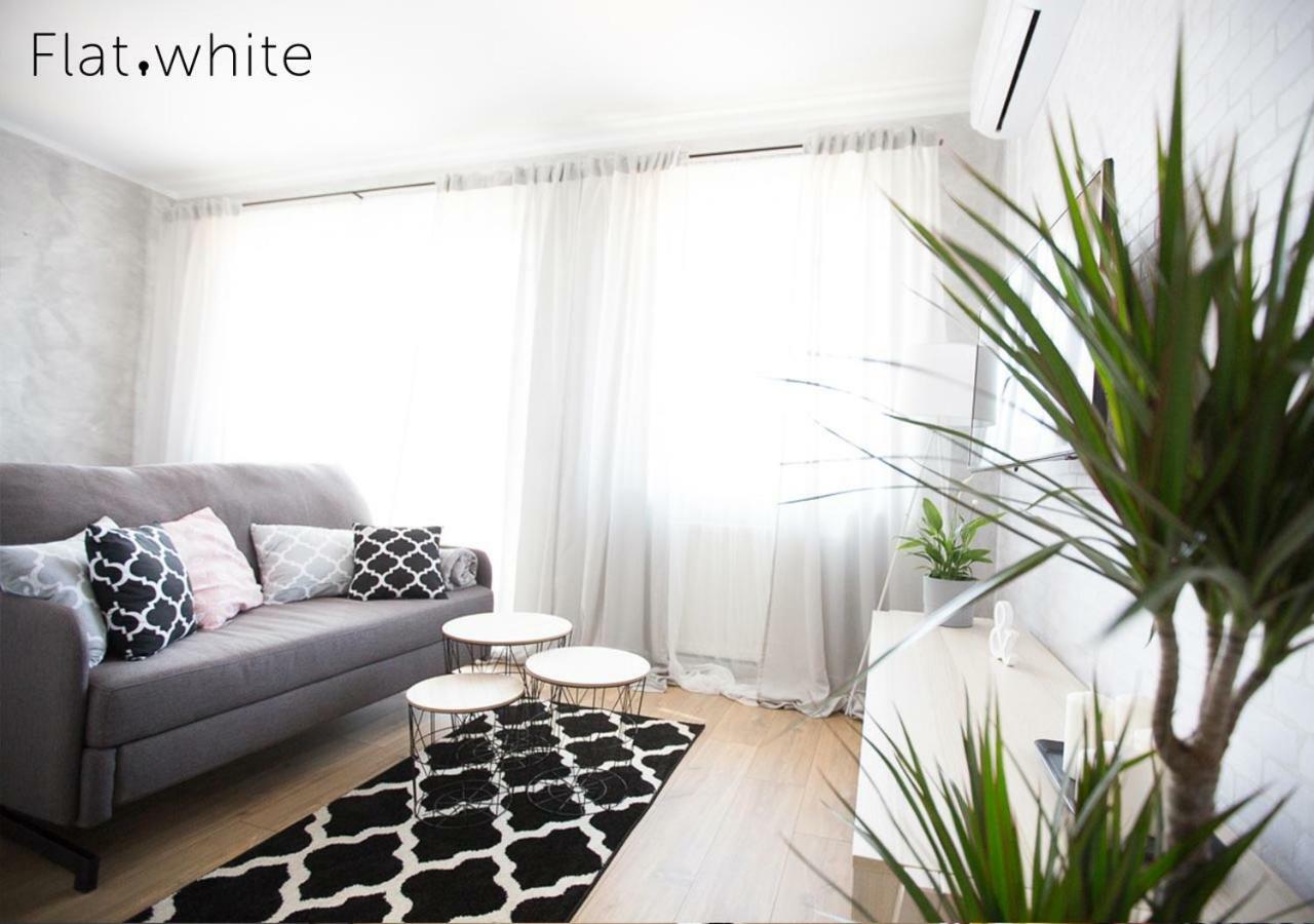 Apartamenty Flat White Zamkowa 4-6 Zielona Gora  Bagian luar foto
