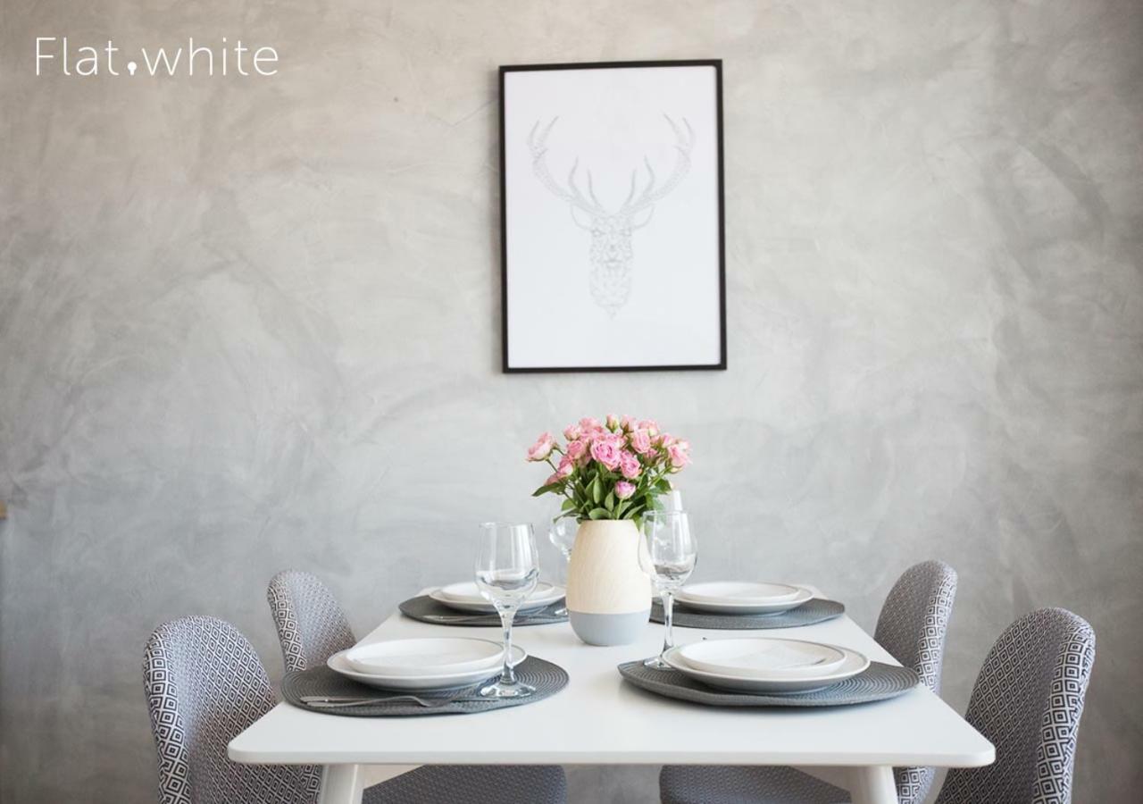 Apartamenty Flat White Zamkowa 4-6 Zielona Gora  Bagian luar foto