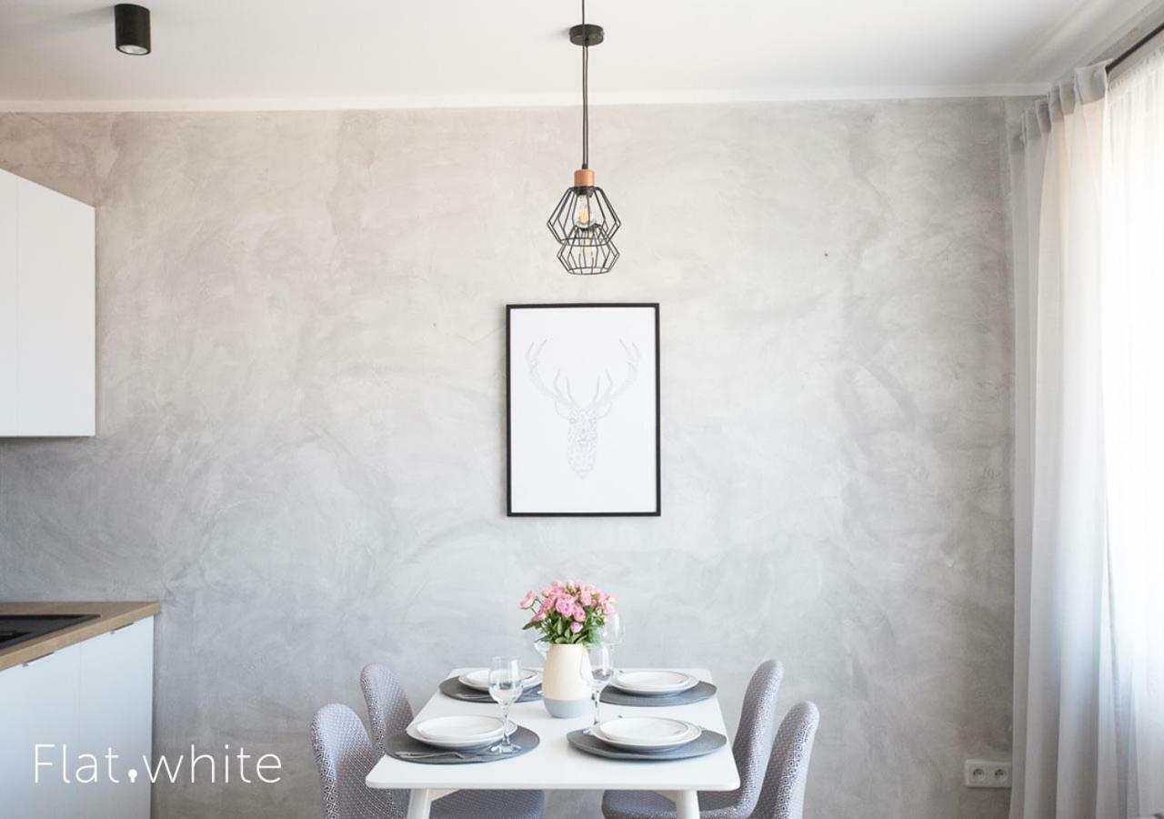 Apartamenty Flat White Zamkowa 4-6 Zielona Gora  Bagian luar foto