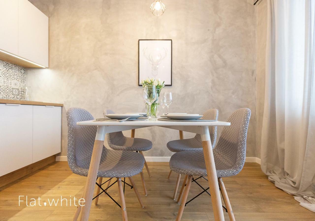 Apartamenty Flat White Zamkowa 4-6 Zielona Gora  Bagian luar foto
