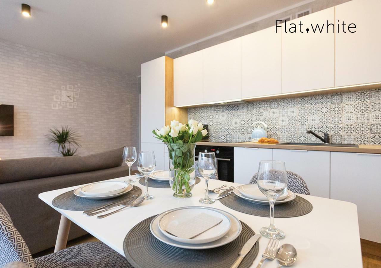 Apartamenty Flat White Zamkowa 4-6 Zielona Gora  Bagian luar foto